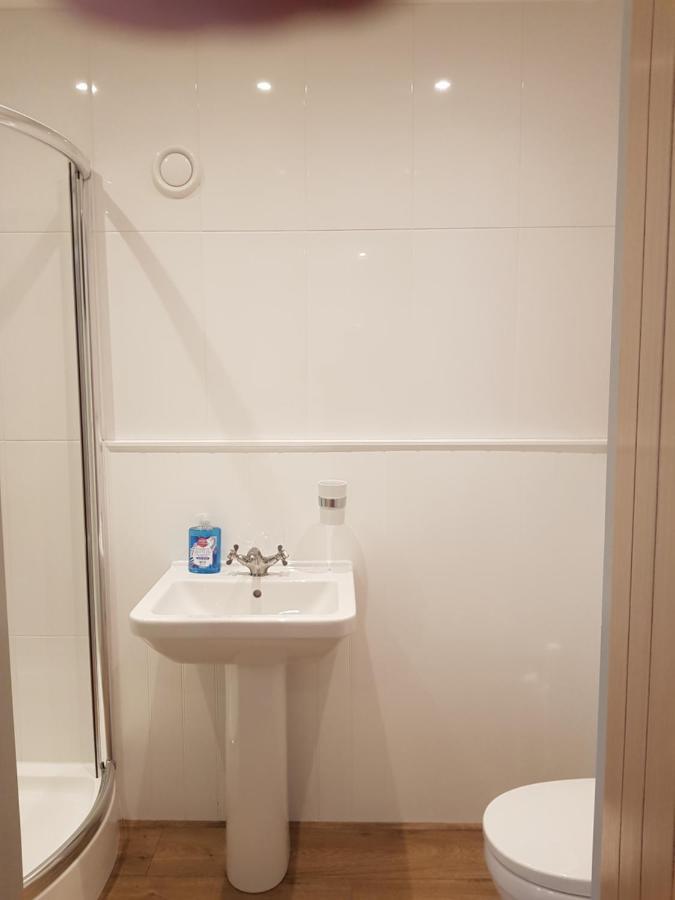 The New Forest Manor Apartment ลีมิงตัน ภายนอก รูปภาพ
