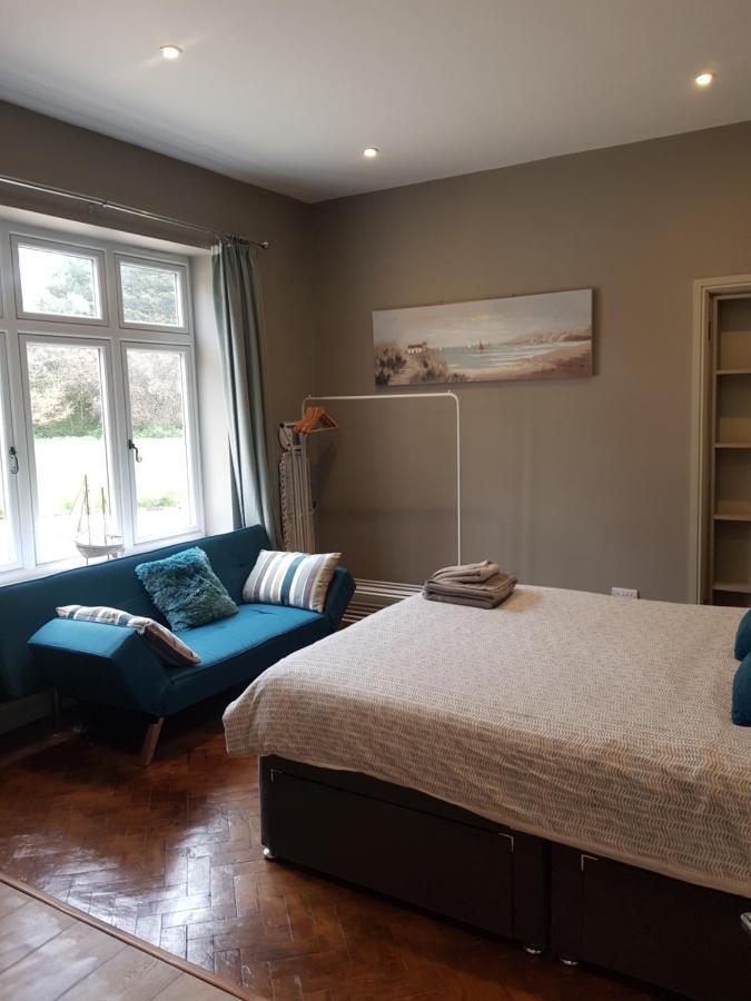 The New Forest Manor Apartment ลีมิงตัน ภายนอก รูปภาพ
